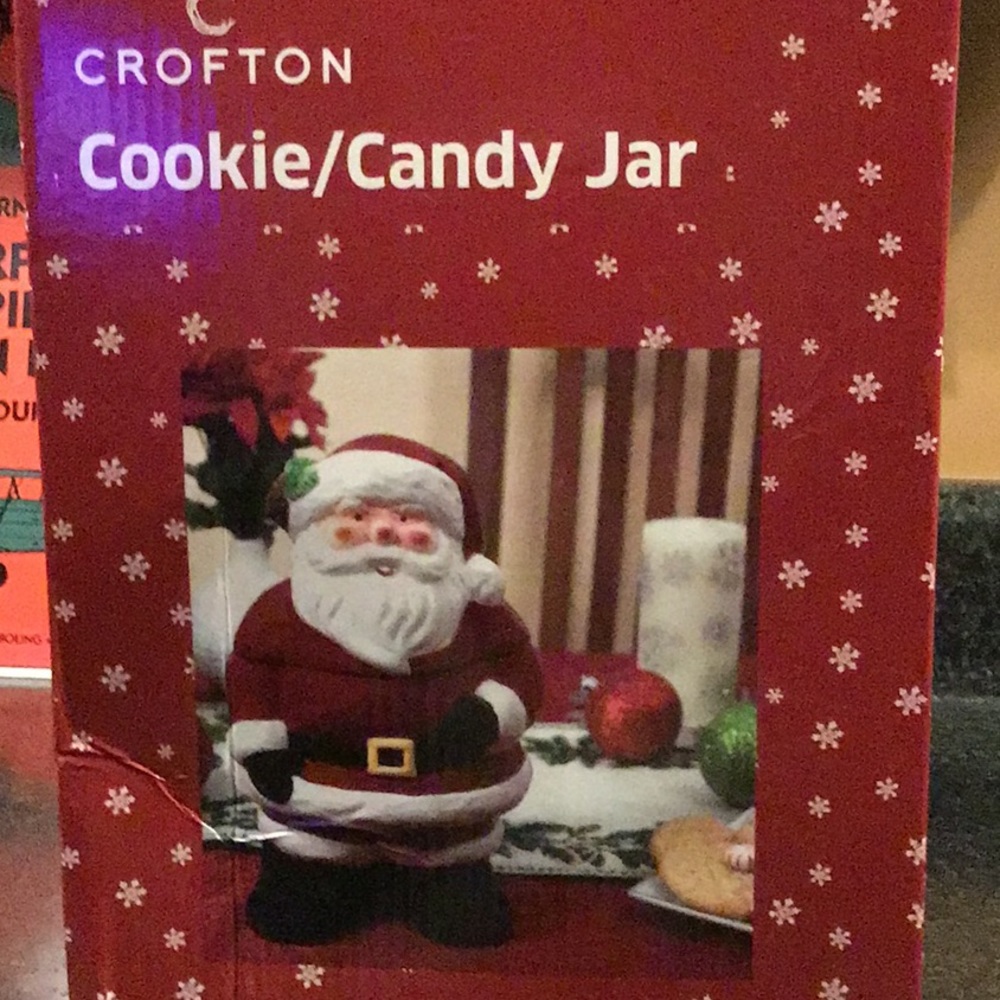 Santa cookie jar new in box